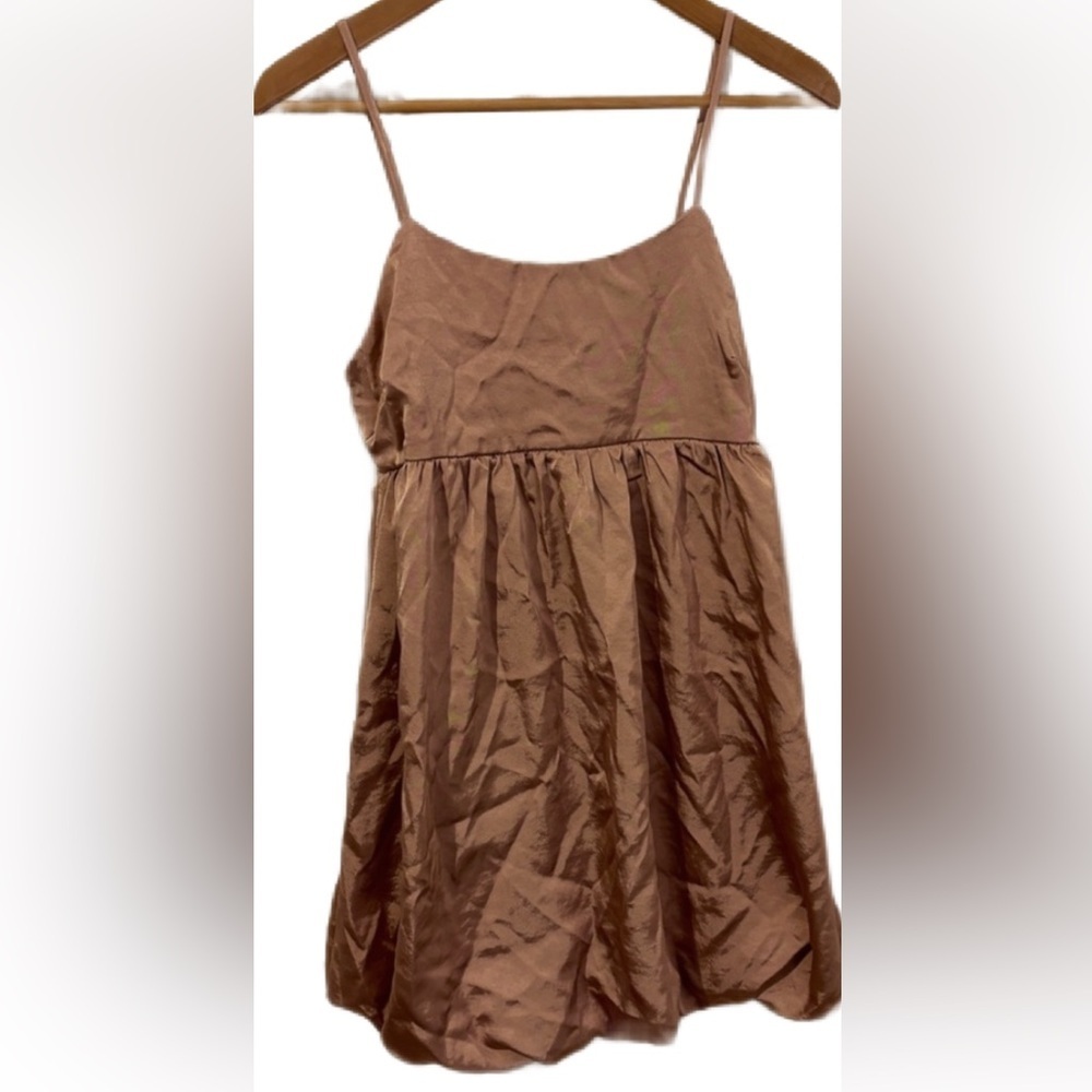 Super Cute Forever 21 Bronze Mini Dress Size Small